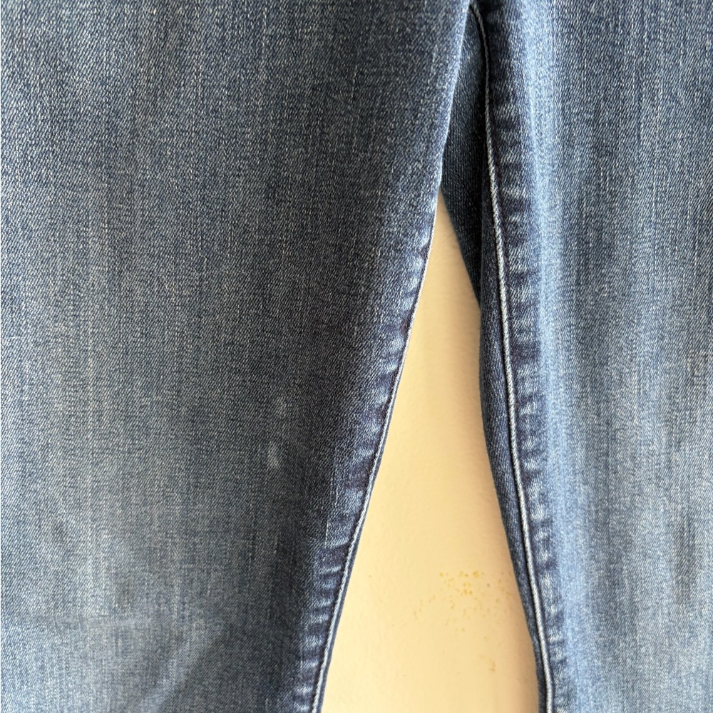 MOTHER The Weekender Fray Stretch Flare Jeans Size 28 - Picture 3 of 13